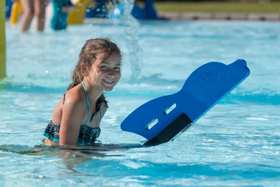 Flytleksak Delfin  Dollan Badmadrass | Vattenlek i bassäng | Pool 